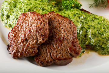 Beef with spinach