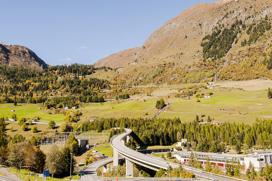 Airolo, Sankt Gotthard, Gotthard, Passstrasse, Gotthardpass, Tremola, Bergstrasse, Tessin, Uri, Alpen, Herbst, Schweiz