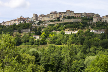 Fototapeta na wymiar Views of Cordes-sur-Ciel, a beautiful town in southern France