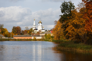 The Temple of Bagrationovsk in autumn