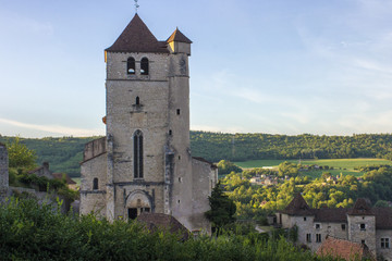 Fototapeta na wymiar View of Saint-Cirq-Lapopie, one of the most beautiful villages in France