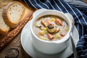 The sour soup made of rye flour.