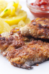 Wiener Schnitzel mit Kartoffelsalat