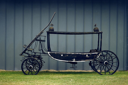 Ancien corbillard .
