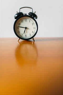 old fashioned alarm clock