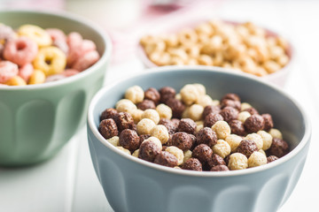 Breakfast cereal balls.