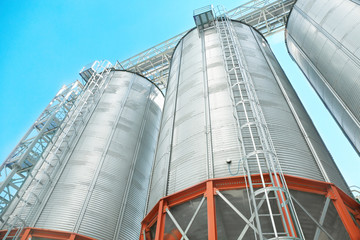 Modern grain elevator
