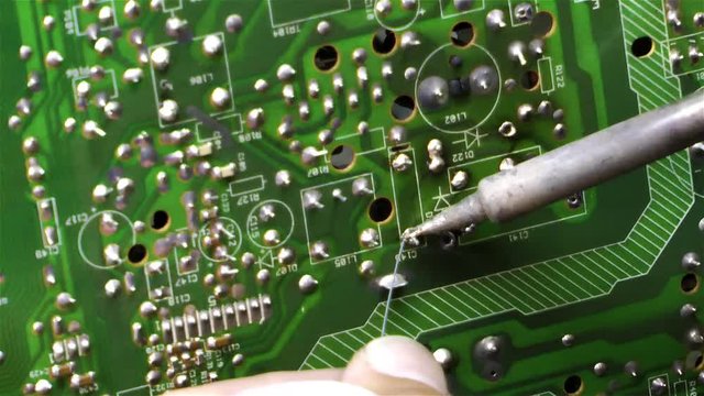 Electronic Repair Technology Soldering and Equipment