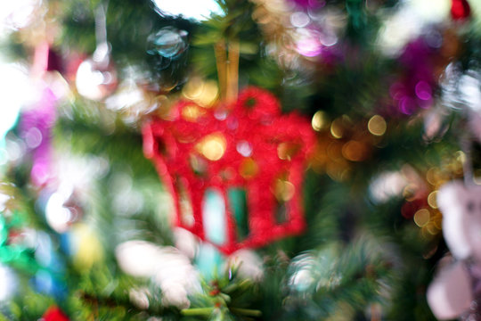 blurry photo of christmas tree