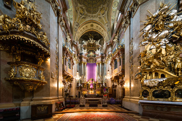 Obraz premium Visiting St. Peter's Church in Vienna, Austria’s capital
