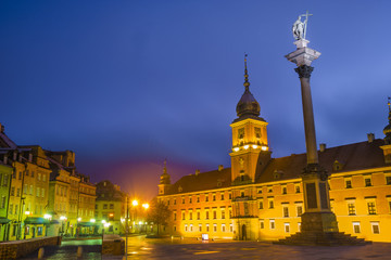 Obraz premium Zamek Królewski i Stare Miasto w Warszawie