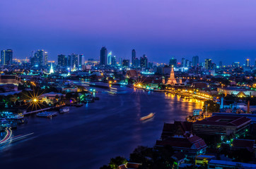 Fototapeta na wymiar The Grand Palace - Bangkok cityscape