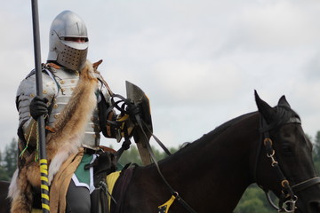 medievil knights prpare for battle