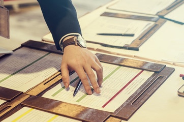 Register for the seminar.blurred for background.