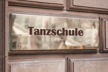 Schild 205 - Tanzschule