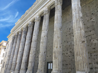 Naklejka premium Classical old and worn out columns at the front of the pantheon in Rome