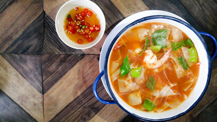 Sour soup Hot meals with shrimp and water mimosa made of Tamarind Paste  to taste And the delicious smell of seafood . Recommended dishes in Thailand