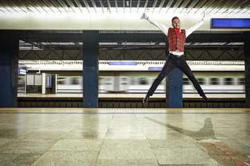 Obraz premium man in subway 