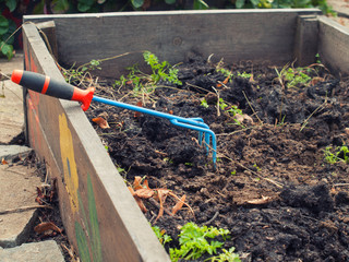 Hand cultivator, garden tools