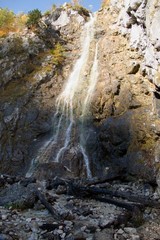 klinserfall waterfall in totes gebirge mountains
