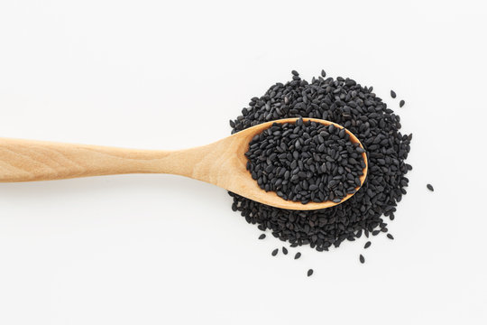 Black sesame on spoon