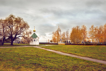 Naklejka premium Beautiful autumn landscape with a temple in Russia, of Konstantinovo, the birthplace of Sergei Yesenin.