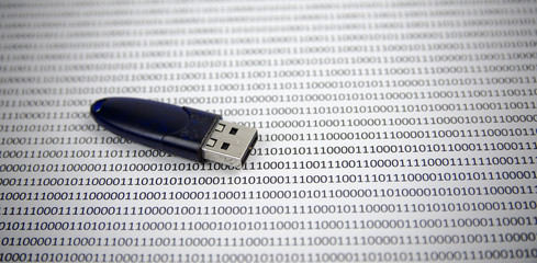 USB flash disk on binary code