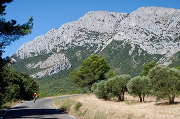 Road at the feet of the Sainte Victoire mountain in France