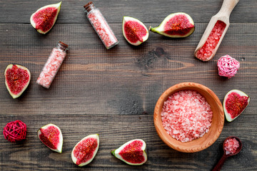 cosmetic scrub from fresh fig for homemade spa on wooden background top view space for text