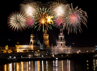 Fototapeta premium Dresdner Silvester-Feuerwerk