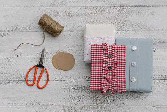 Gift wrapping