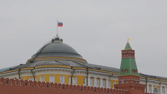 Kremlin Moscow Dome of Senate building Russian Flag tower
