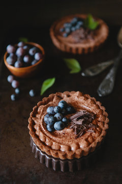 Chocolate mousse tarts