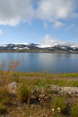Norwegian mountain lake - 177389584