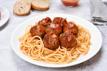 Meatballs and spaghetti