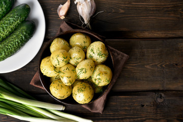 Boiled potatoes with dill