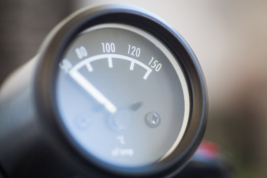 Car oil temperature gauge