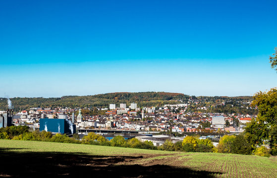 V&ouml;lklingen