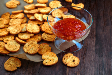 croutons with sweet-sour sauce  
