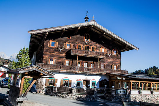 casa baita di montagna in legnotedesca tirolo