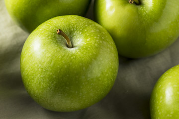 Raw Green Organic Granny Smith Apples