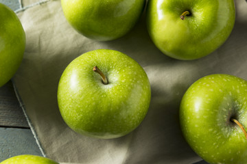 Raw Green Organic Granny Smith Apples