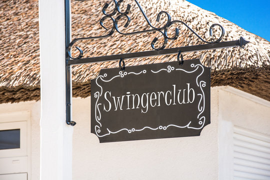 Schild 248 - Swingerclub