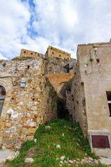 Fototapeta na wymiar イタリア、マテーラ、クラーコの廃墟