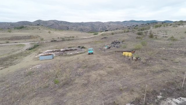 Camion viejo abandonado