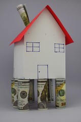 Haus auf Säulen