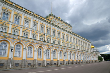 Fototapeta na wymiar The Grand Kremlin Palace in the Moscow Kremlin, Russia