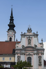 Fototapeta na wymiar Францисканская церковь в Санкт Пёльтене