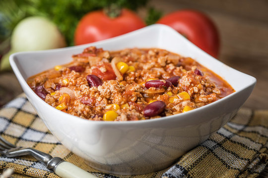 Chili con carne in a bowl.