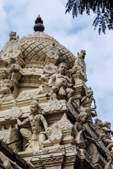 Obraz premium Sculptures at the temple in Tiruvannamalai